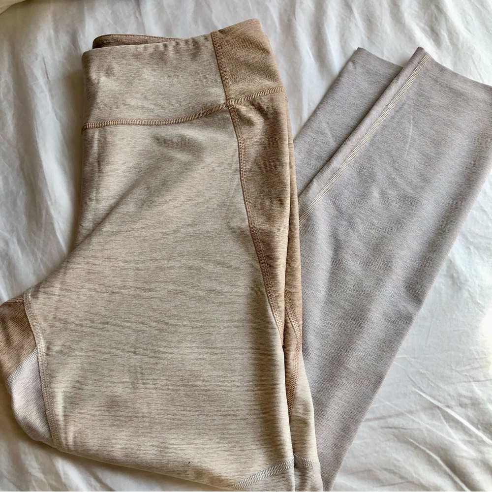 NWT OUTDOOR VOICES Leggings XL 7/8 Tri tone workout legging desert oatmeal cloud